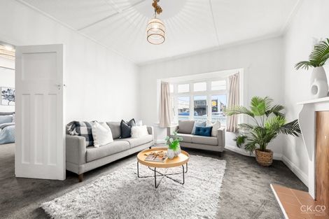 Photo of property in 146 Randwick Road, Moera, Lower Hutt, 5010