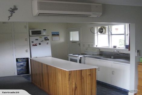 Photo of property in 33 Beachville Road, Redcliffs, Christchurch, 8081