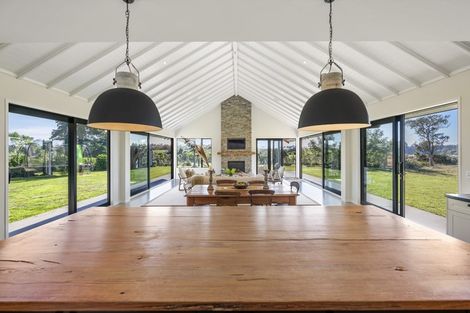 Photo of property in 126 Blackbridge Road, Karaka, Papakura, 2580