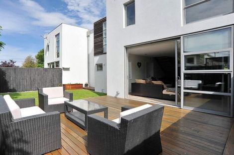 Photo of property in 9b Champion Street, Edgeware, Christchurch, 8013