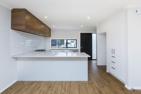 Photo of property in 3 Cynisca Crescent, Wallaceville, Upper Hutt, 5018