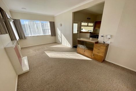 Photo of property in 78 Tauhinu Road, Miramar, Wellington, 6022