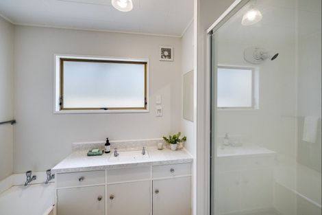 Photo of property in 38 Konini Crescent, Pirimai, Napier, 4112