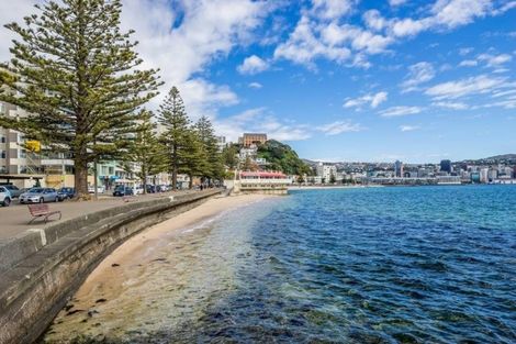 Photo of property in 268 Oriental Parade, Oriental Bay, Wellington, 6011