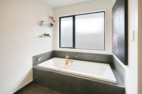 Photo of property in 11 Brantholme Place, Rangiora, 7400