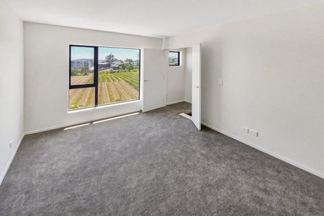 Photo of property in 27 Ara Mara Hua, Henderson, Auckland, 0612