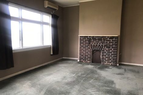 Photo of property in 9 Park Street, Gore, 9710