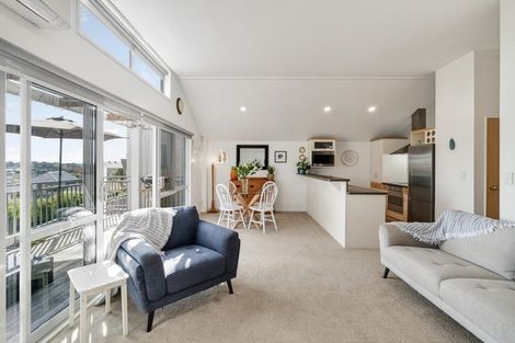 Photo of property in 19 Brodie Place, Bethlehem, Tauranga, 3110