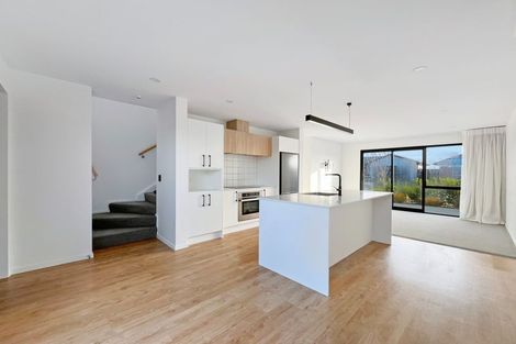 Photo of property in 14 Miromiro Street, Broomfield, Christchurch, 8042