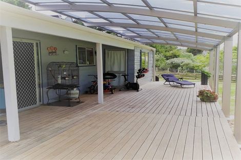 Photo of property in 5 Gilmore Road, Glenbrook, Waiuku, 2681