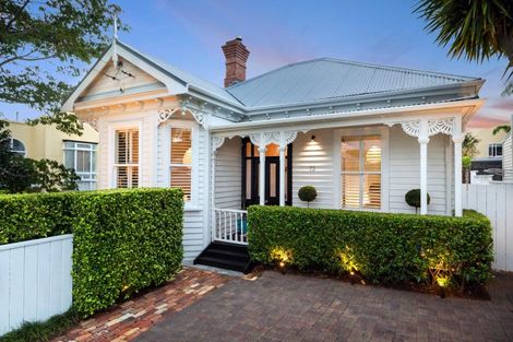 Photo of property in Grace Square, 73 Vermont Street, Ponsonby, Auckland, 1011