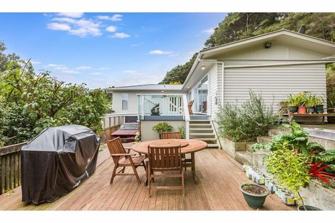 Photo of property in 10 Faris Crescent, Wainuiomata, Lower Hutt, 5014