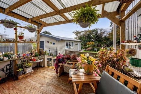 Photo of property in 50 Reid Avenue, Hawera, 4610