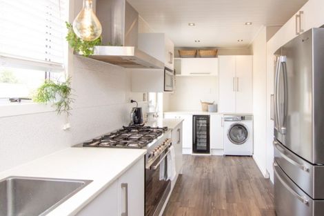 Photo of property in 12 Hunter Street, Milson, Palmerston North, 4414