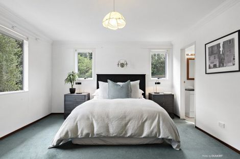 Photo of property in 6 Linwood Way, Island Bay, Wellington, 6023