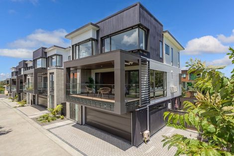 Photo of property in 4/20 Williamson Avenue, Belmont, Auckland, 0622