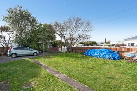Photo of property in 98 Pembroke Street, Carterton, 5713