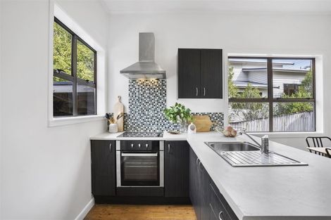 Photo of property in 1/16 Nile Road, Milford, Auckland, 0620