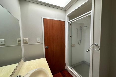 Photo of property in 89 Gossamer Drive, Pakuranga Heights, Auckland, 2010