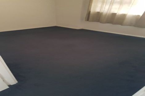 Photo of property in 2/1 Roys Road, Weymouth, Auckland, 2103