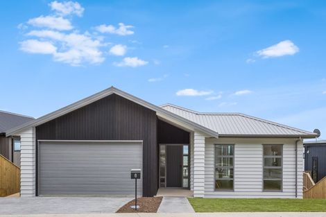 Photo of property in 8 Wilson Way, Waikanae, 5036