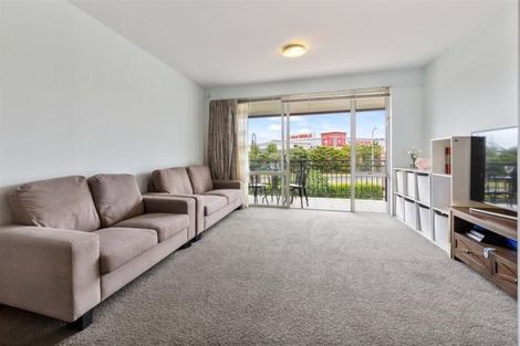 Photo of property in 5/26 Oneroa Road, East Tamaki, Auckland, 2013