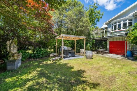 Photo of property in 1100b Coast Road, Wainuiomata Coast, Wainuiomata, 5373