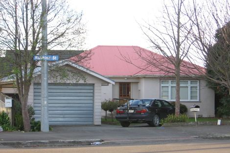 Photo of property in 354 Ruahine Street, Terrace End, Palmerston North, 4410