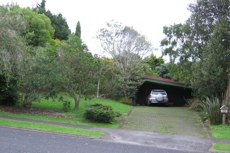 Photo of property in 22 Lastel Place, Shelly Park, Auckland, 2014