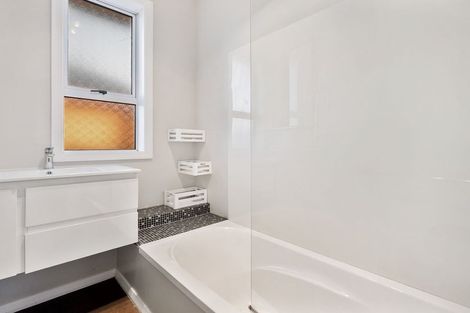 Photo of property in 9 Exmouth Street, Abbotsford, Dunedin, 9018