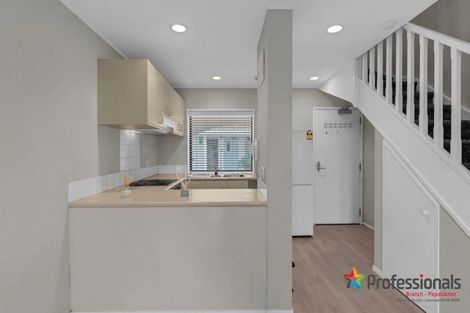 Photo of property in 5/77 Saint George Street, Papatoetoe, Auckland, 2025