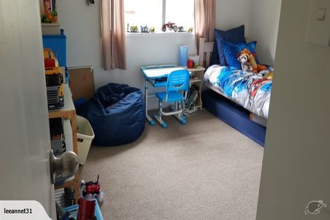 Photo of property in 15 Tallington Crescent, Torbay, Auckland, 0630