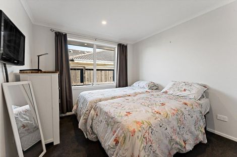 Photo of property in 30 Raymond Grace Avenue, Huapai, Kumeu, 0810