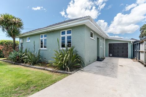 Photo of property in 141 Seaview Road, Westown, New Plymouth, 4310