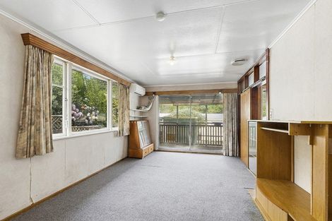 Photo of property in 124 Sievers Grove, Cannons Creek, Porirua, 5024