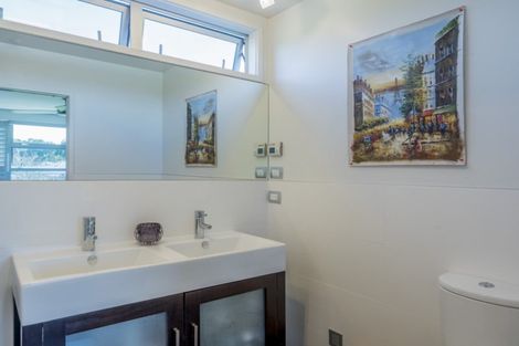 Photo of property in 24 Okarito Avenue, Levin, 5510