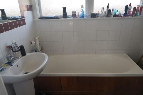 Photo of property in 18 Blankney Street, Hornby, Christchurch, 8042