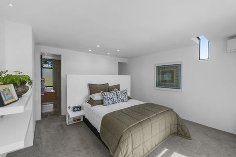 Photo of property in 100 Glandovey Road, Fendalton, Christchurch, 8052