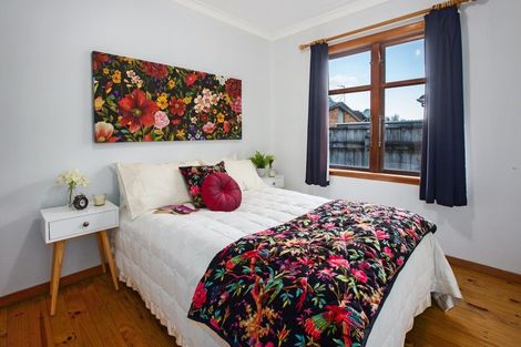 Photo of property in 312 Main Road, Tawa, Wellington, 5028