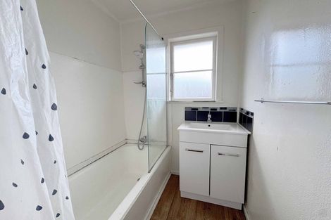 Photo of property in 2/34 Royton Avenue, Mangere East, Auckland, 2024