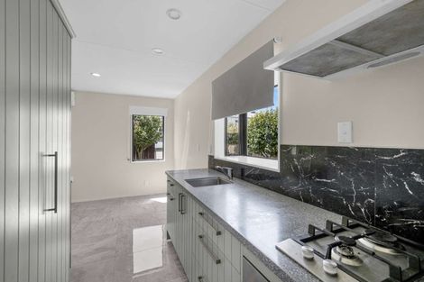 Photo of property in 1112 Francis Hicks Avenue, Camberley, Hastings, 4120