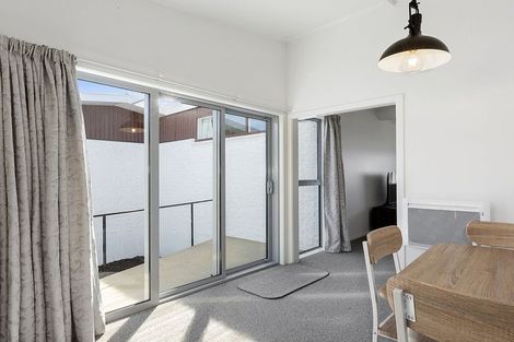 Photo of property in 42 Crosby Street, Mornington, Dunedin, 9011