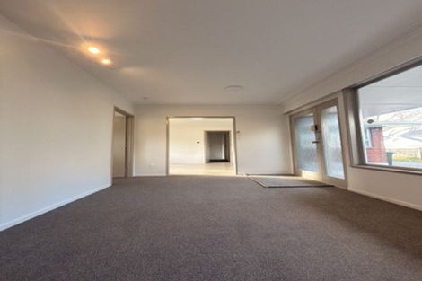 Photo of property in 2/8 Atherton Road, Epsom, Auckland, 1023