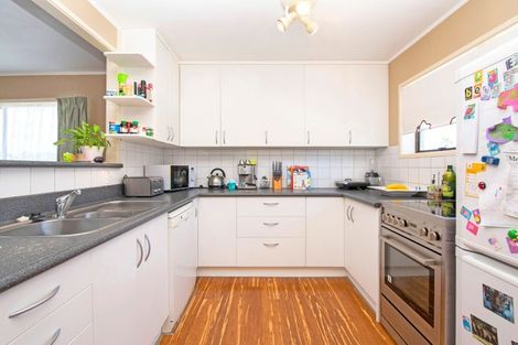 Photo of property in 10b Imogene Way, Half Moon Bay, Auckland, 2012