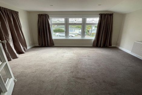 Photo of property in 21 Burrows Avenue, Karori, Wellington, 6012