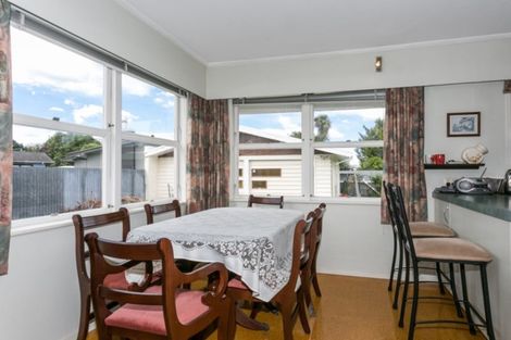 Photo of property in 8 Barnett Place, Pirimai, Napier, 4112