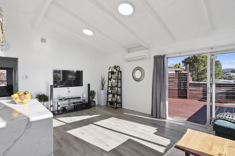 Photo of property in 58 Forest Hill Road, Henderson, Auckland, 0612