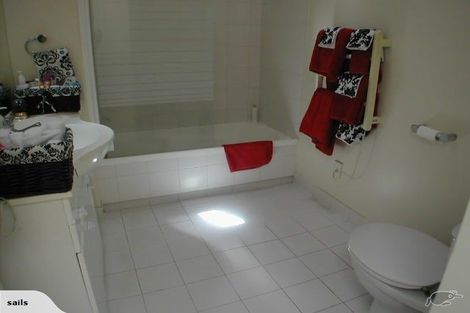 Photo of property in 2/17 Federal Street, Auckland Central, Auckland, 1010