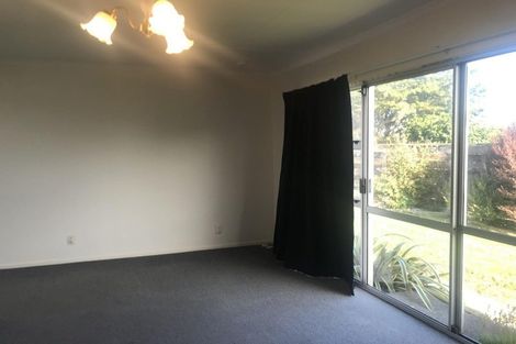 Photo of property in 44 Wicklow Street, Clifton, Invercargill, 9812