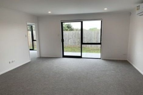 Photo of property in 43 Rorotu Avenue, Karaka, Papakura, 2113